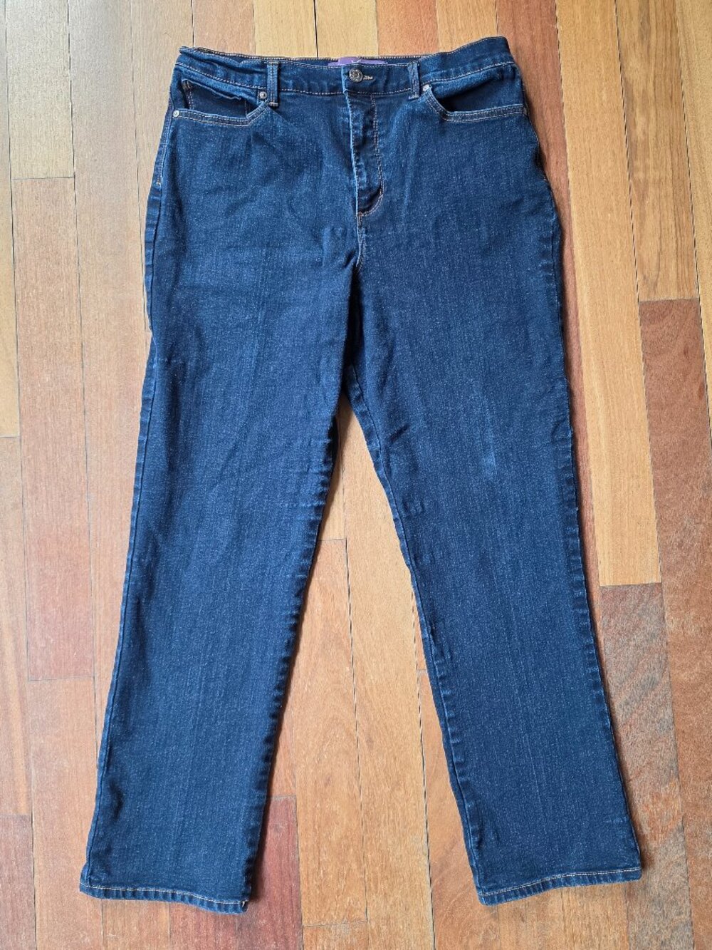 Gloria Vanderbilt "Amanda" Dark Wash Straight Leg Jeans Plus Size 14